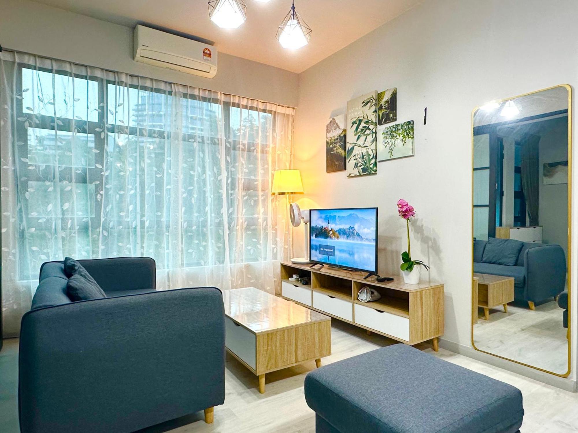 Sunset Seaview Vacation Condos @ Jesselton Quay Kota Kinabalu Exterior photo