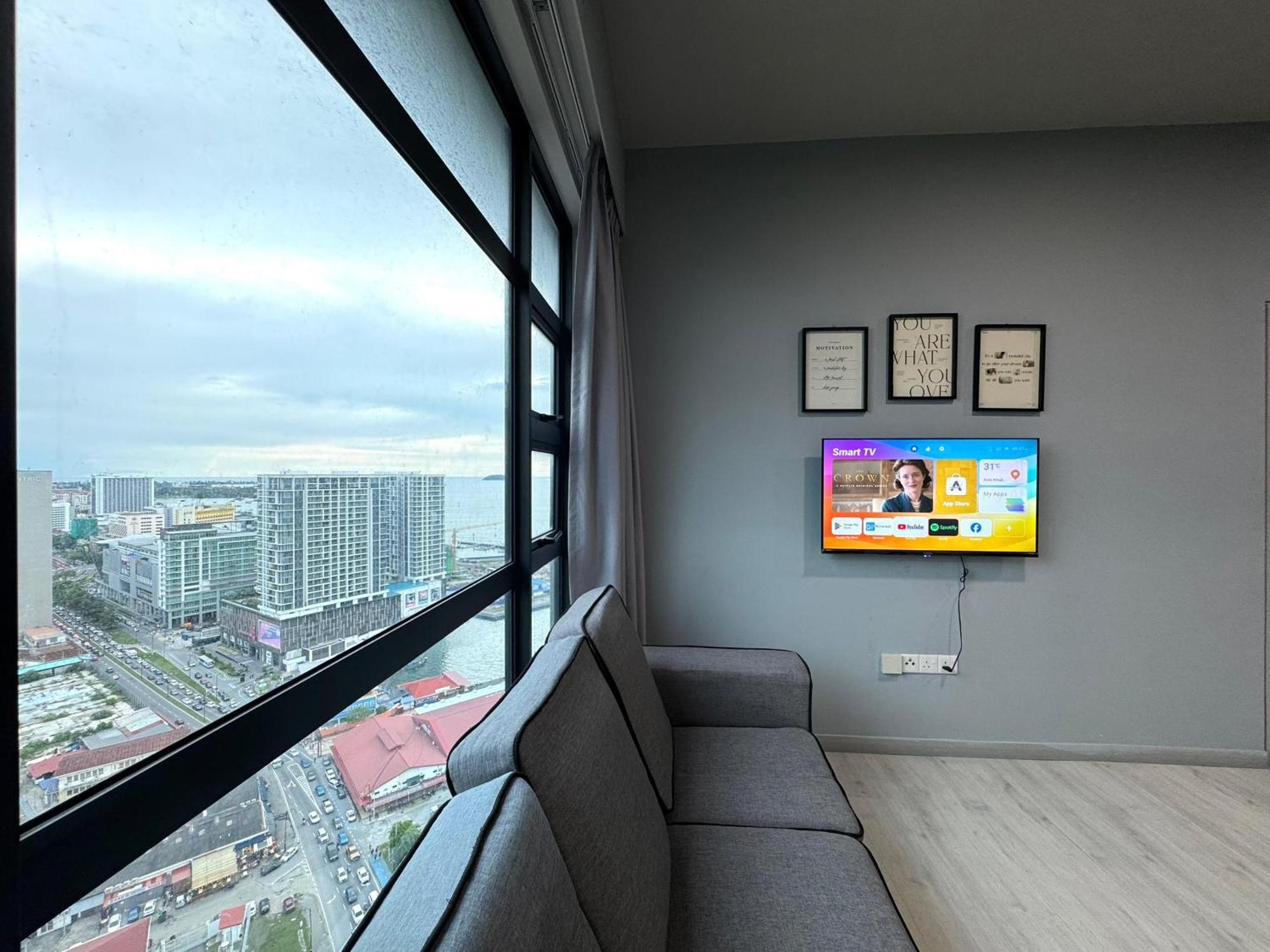 Sunset Seaview Vacation Condos @ Jesselton Quay Kota Kinabalu Exterior photo