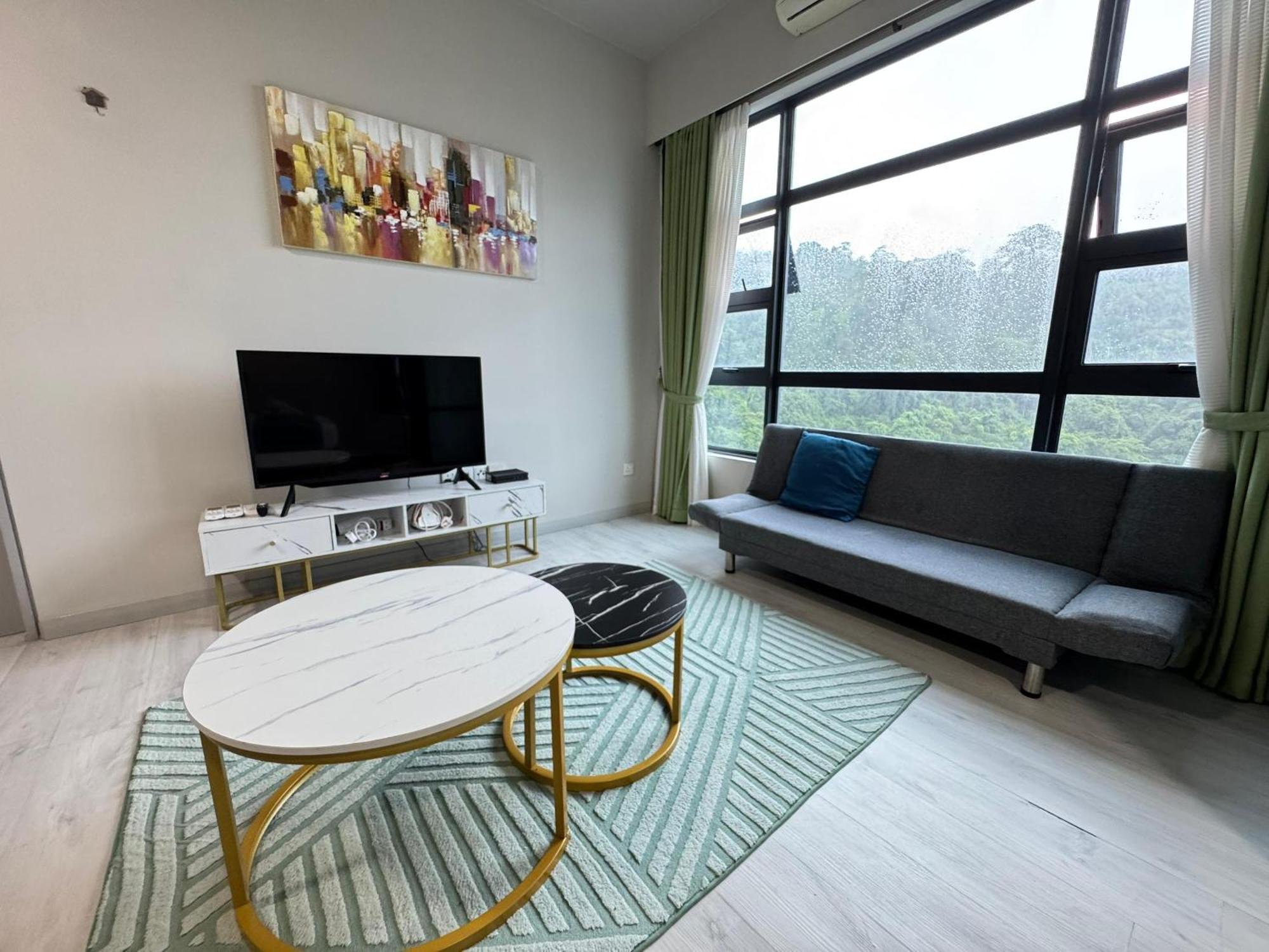 Sunset Seaview Vacation Condos @ Jesselton Quay Kota Kinabalu Exterior photo